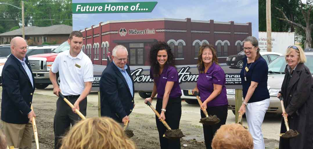 Midwest Bank Breaking ground in Pilger