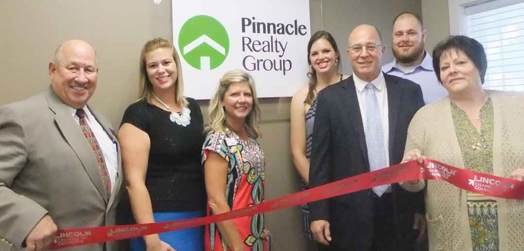 Photo-Pinnacle-Realty-Group-Lincoln-Nebraska